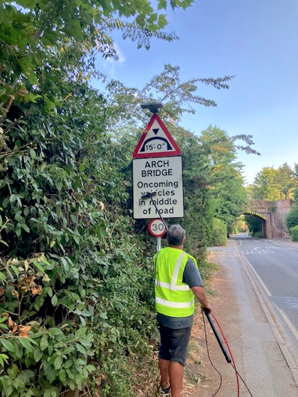 Keeping East Horsley’s Roads Safe
